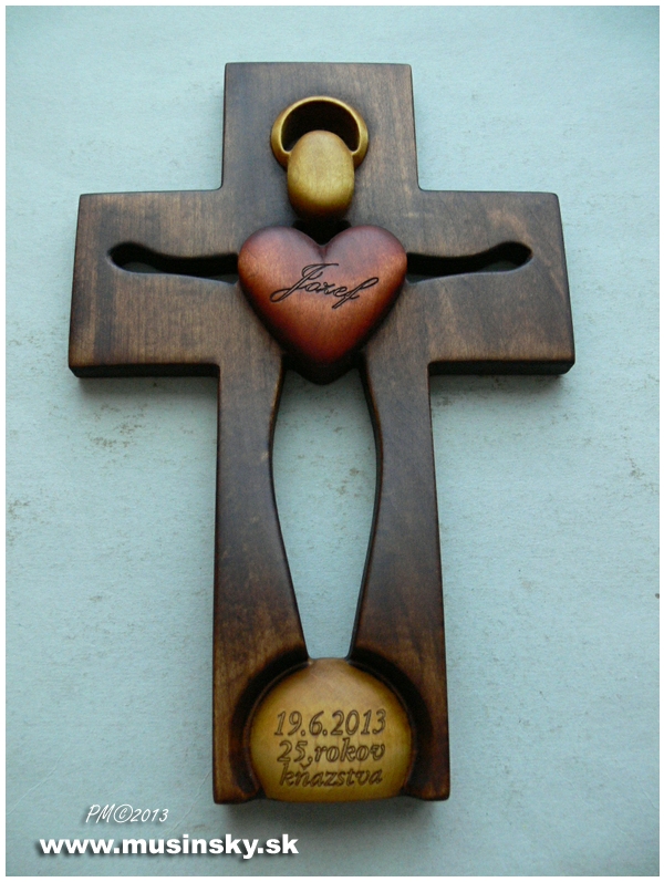 Drevenykriz122.jpg